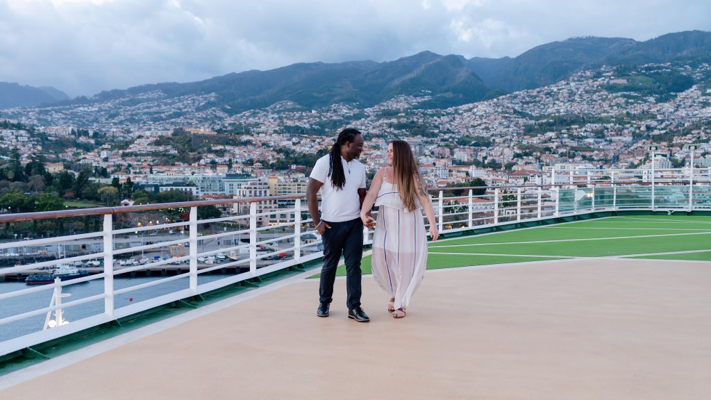 Professional photos taken on board P&O Azura